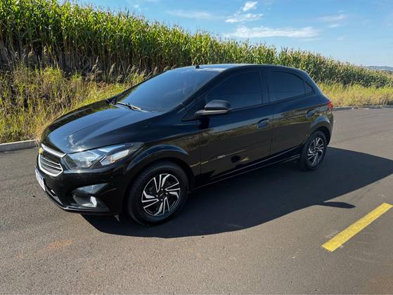 CHEVROLET ONIX 1.0 MPFI LT 8V FLEX 4P MANUAL CHEVROLET ONIX 1.0 MPFI LT 8V FLEX 4P MANUAL